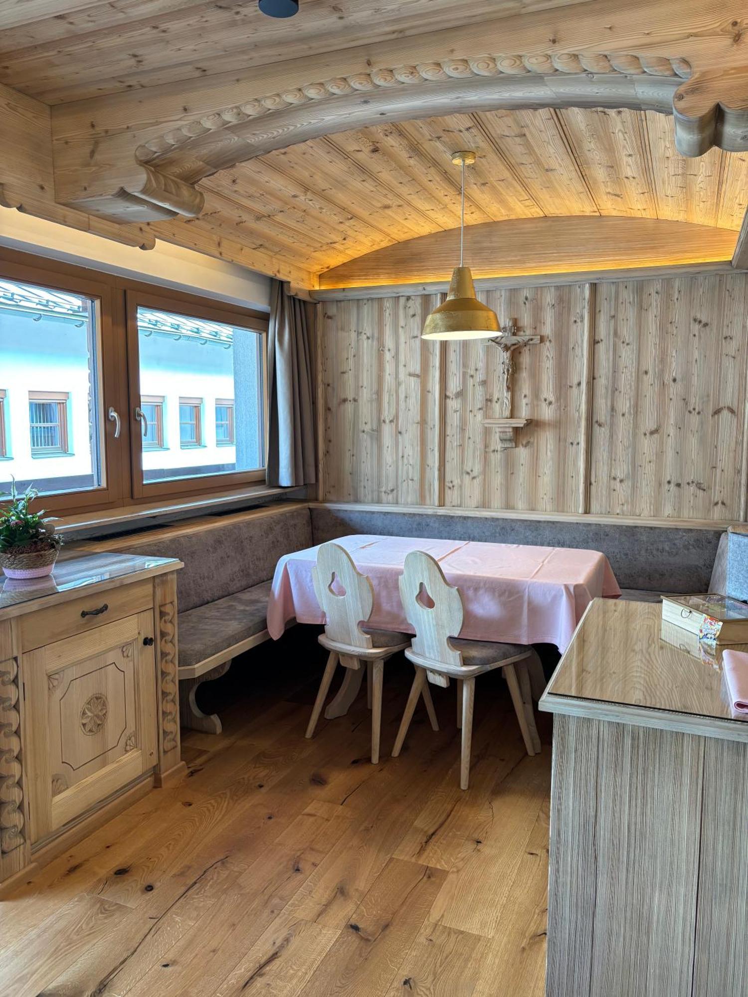 Appartement Rosa Sankt Johann in Tirol Rom bilde